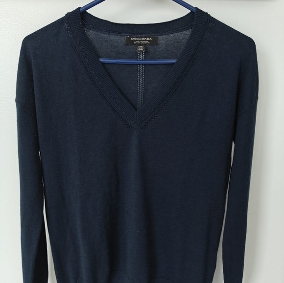 Banana Republic Navy Silk Cashmere Sweater, xx-small - Picture 2 of 5